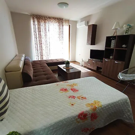 Apartment Diamond Beach Apartments *